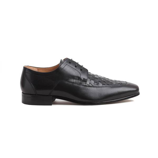 Mr Howard: (Queensland Leather, Black)