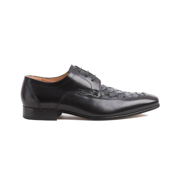 Mr Edwards: (Barramundi Leather with scales)